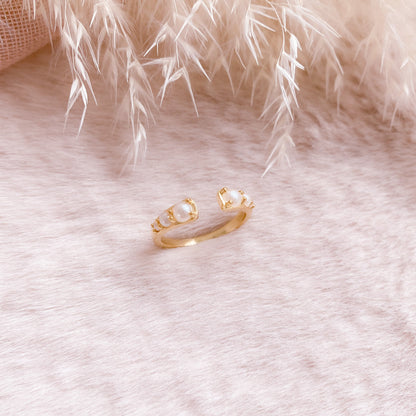 Pearl Treasure Ring