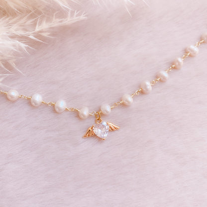 Winged Love Pearl Choker