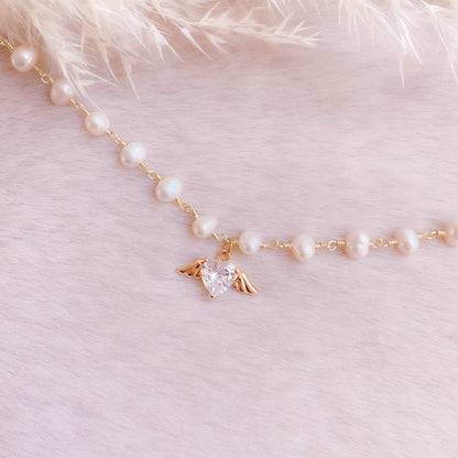 Winged Love Pearl Choker