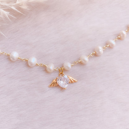 Winged Love Pearl Choker