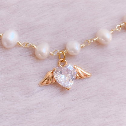 Winged Love Pearl Choker