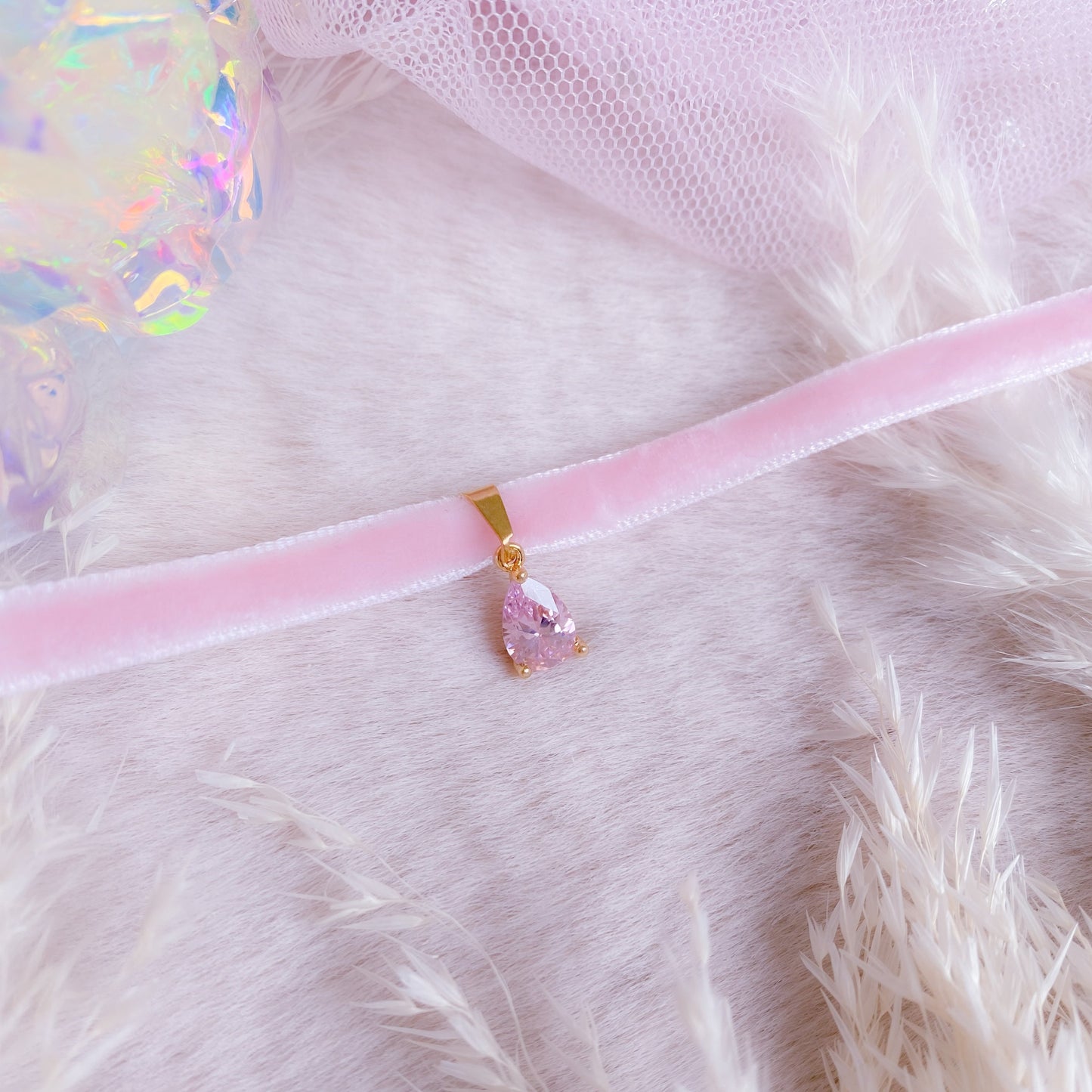 Precious Velvet Small Teardrop Choker