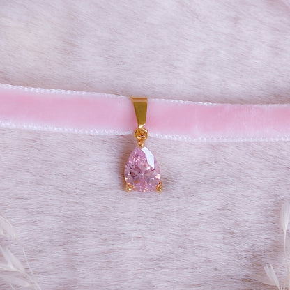 Precious Velvet Small Teardrop Choker