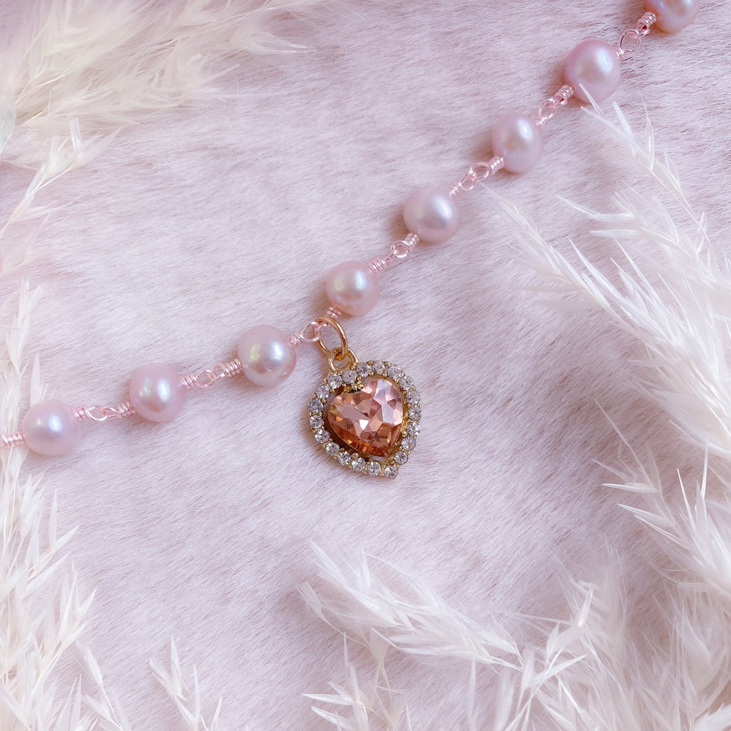 Rose Crystal Heart Pearl Choker