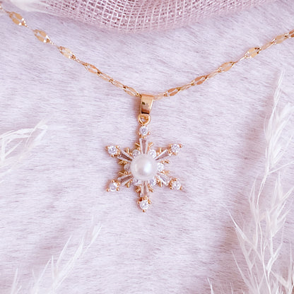 Snow Princess Necklace