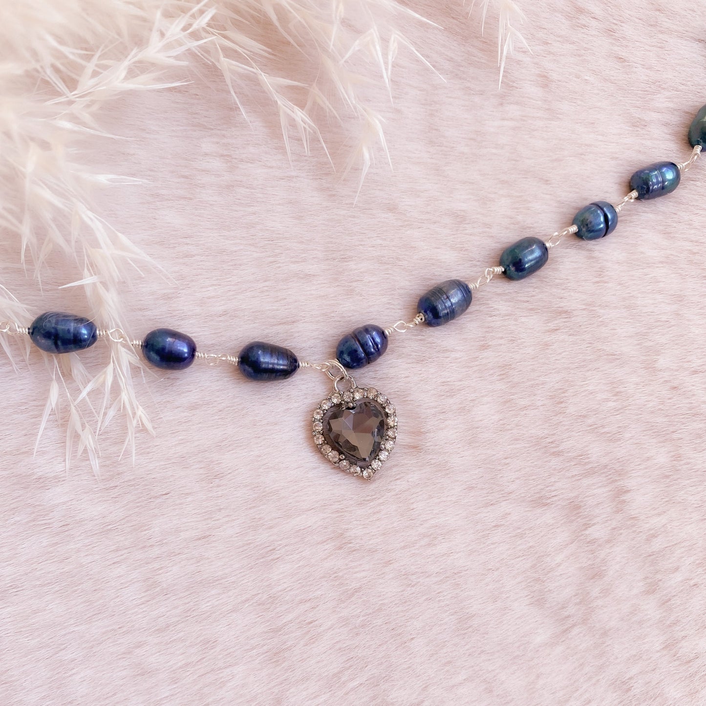 Crystal Heart Ebony Pearl Choker