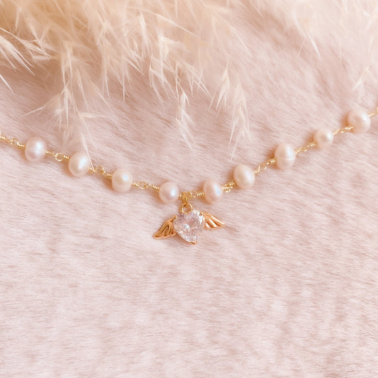 Winged Love Pearl Bracelet