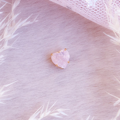 Pretty Stone Heart Stud