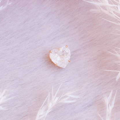 Pretty Stone Heart Stud