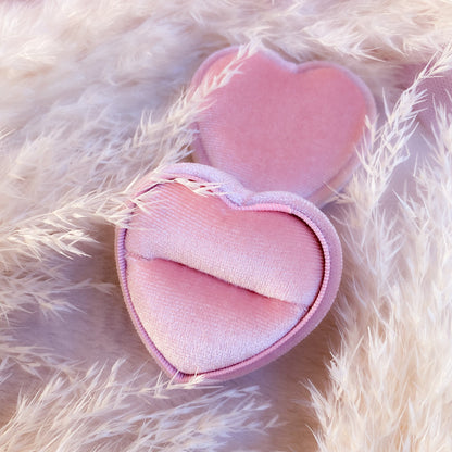 Luxury Heart-Shaped Velvet Jewelry Box