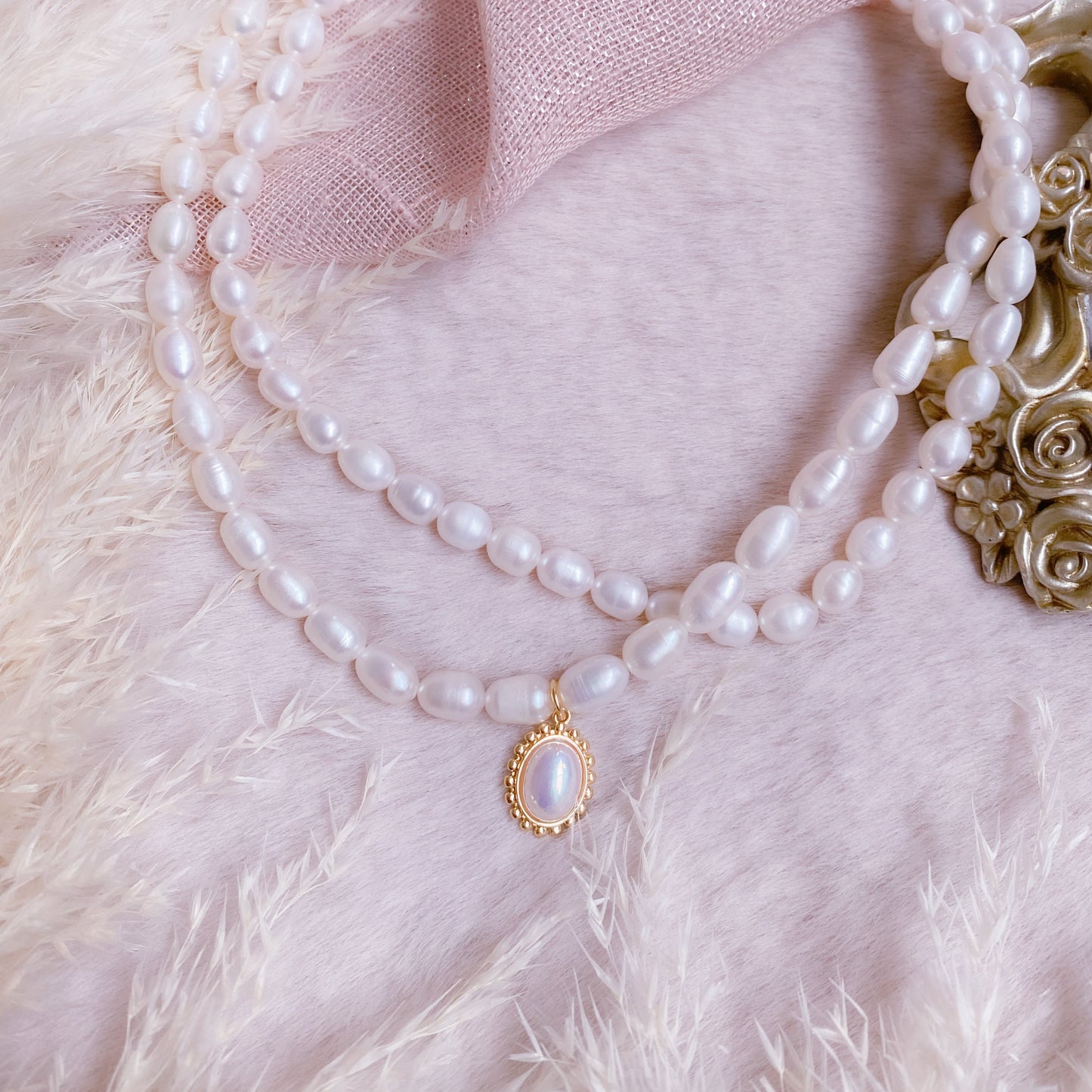 Double Pearl Choker