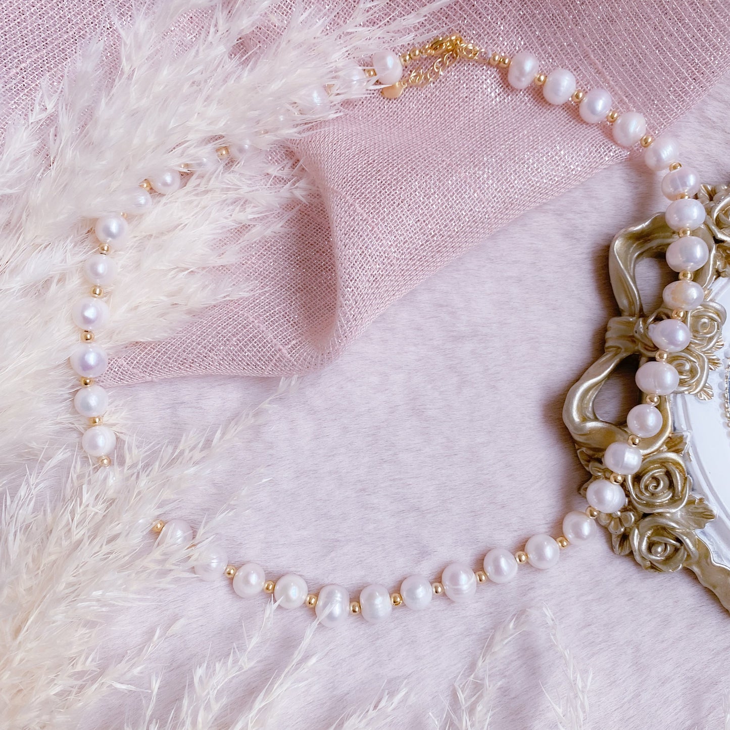 Timeless Pearl Choker