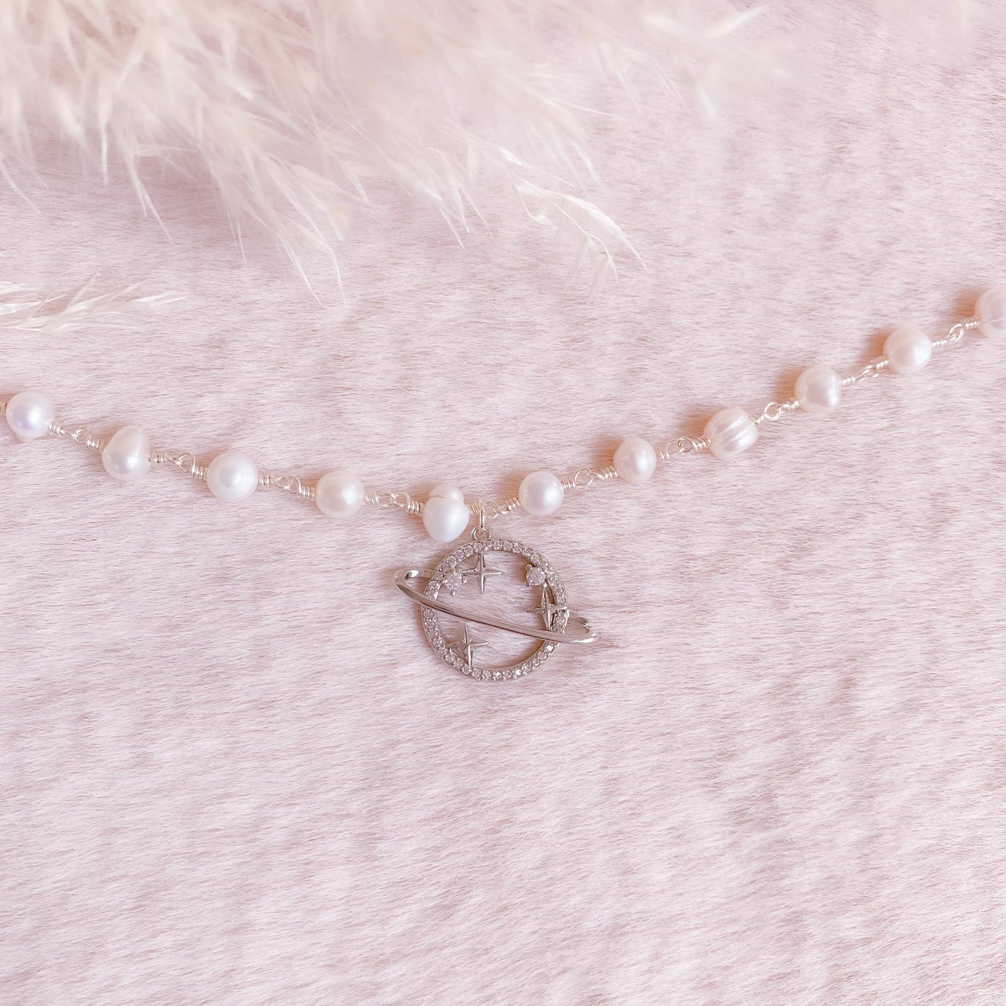 Jupiter Pearl Choker