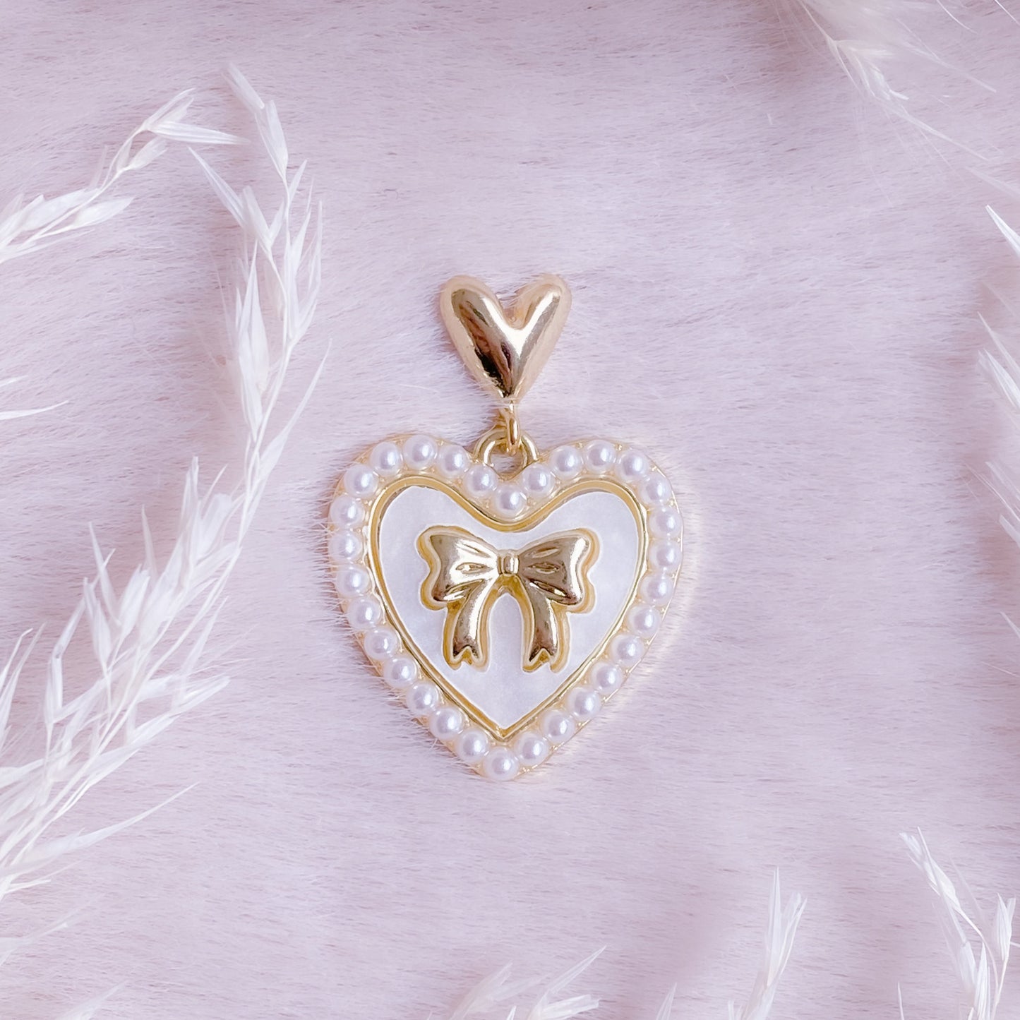 Coquette Heart Earring