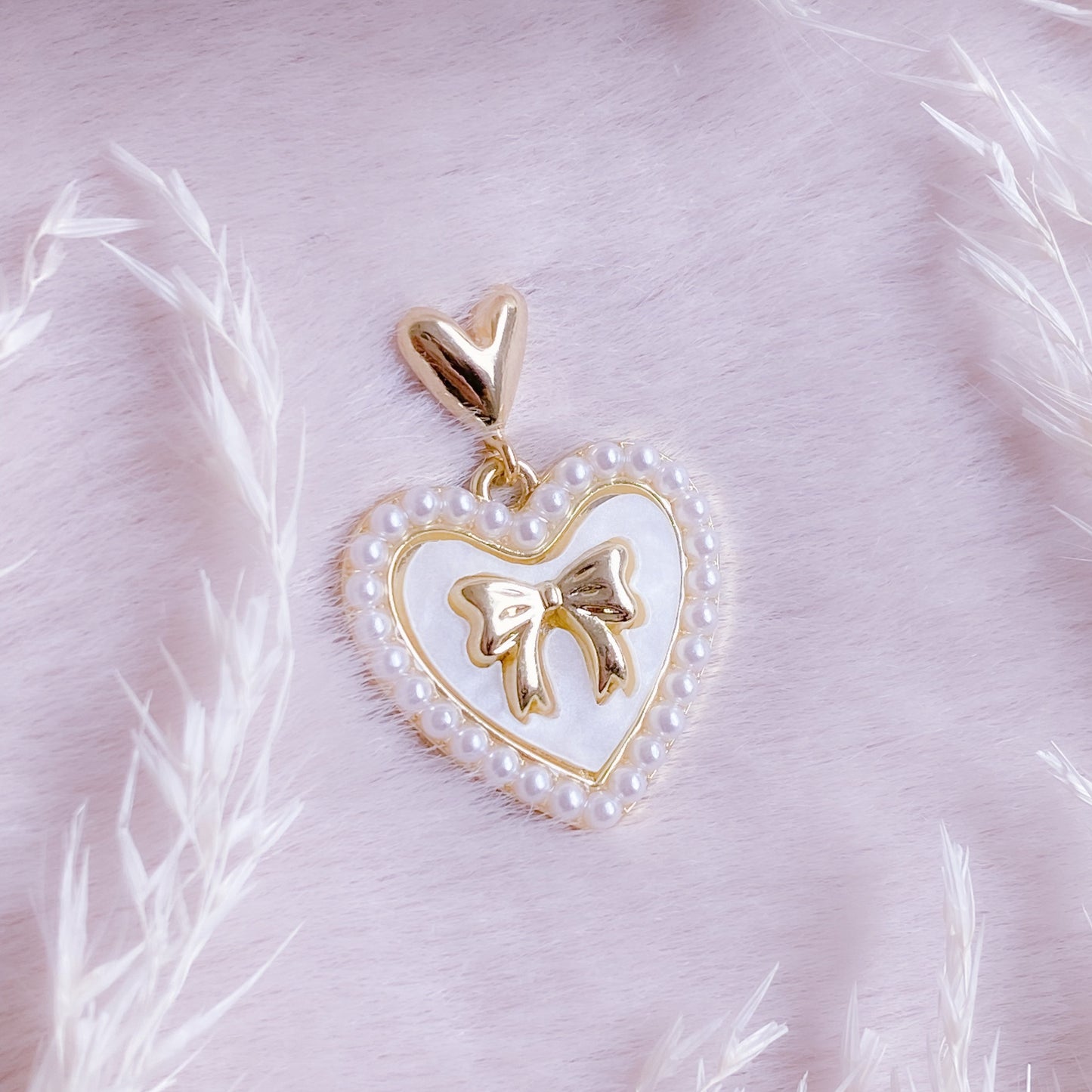 Coquette Heart Earring