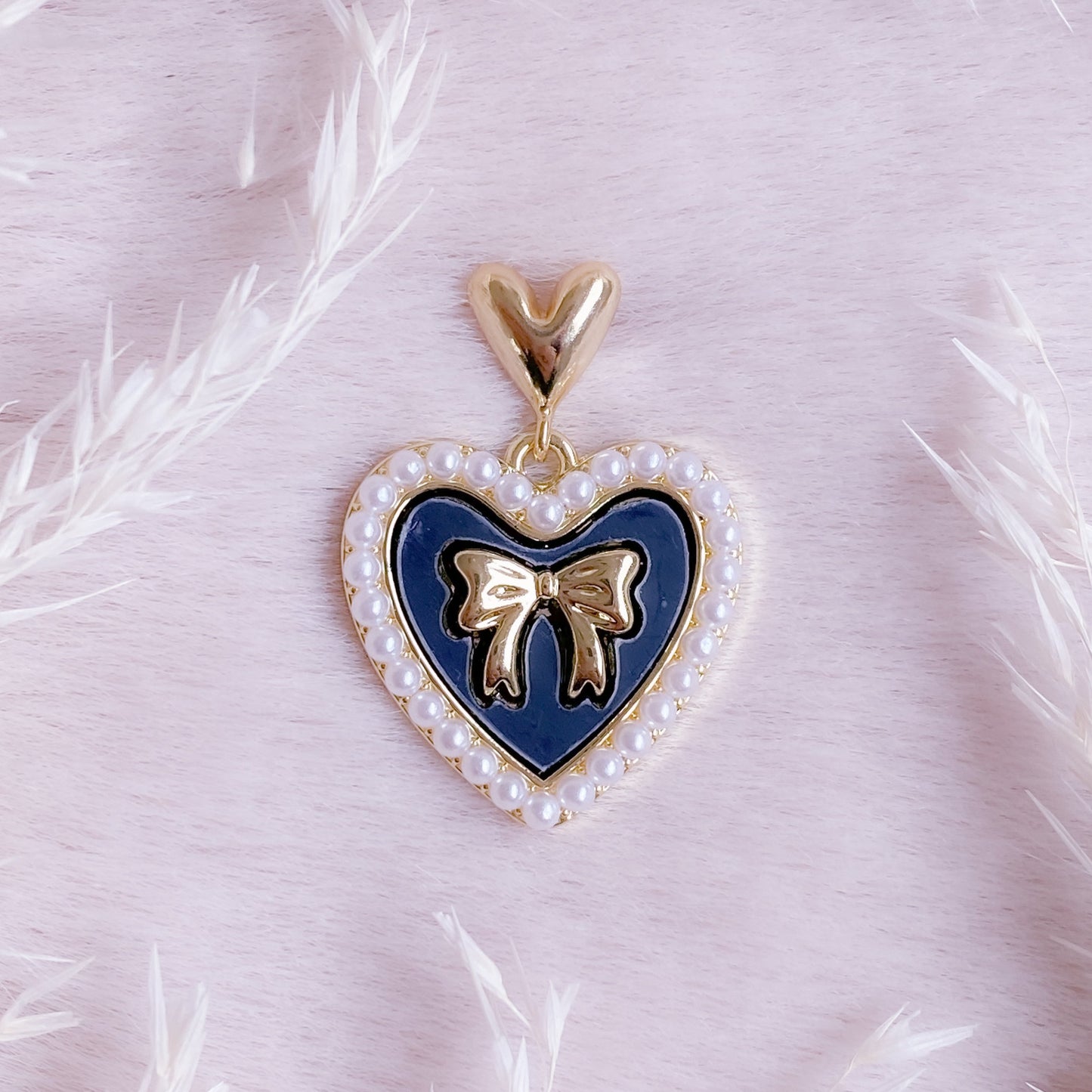 Coquette Heart Earring