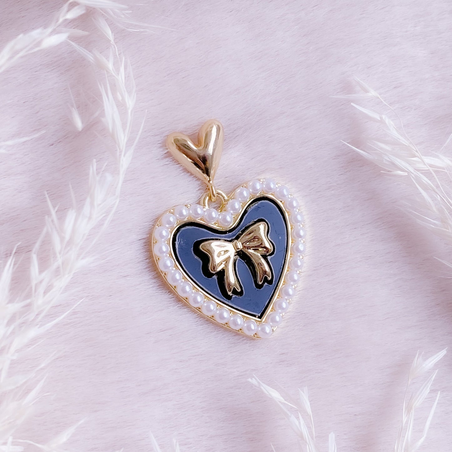 Coquette Heart Earring