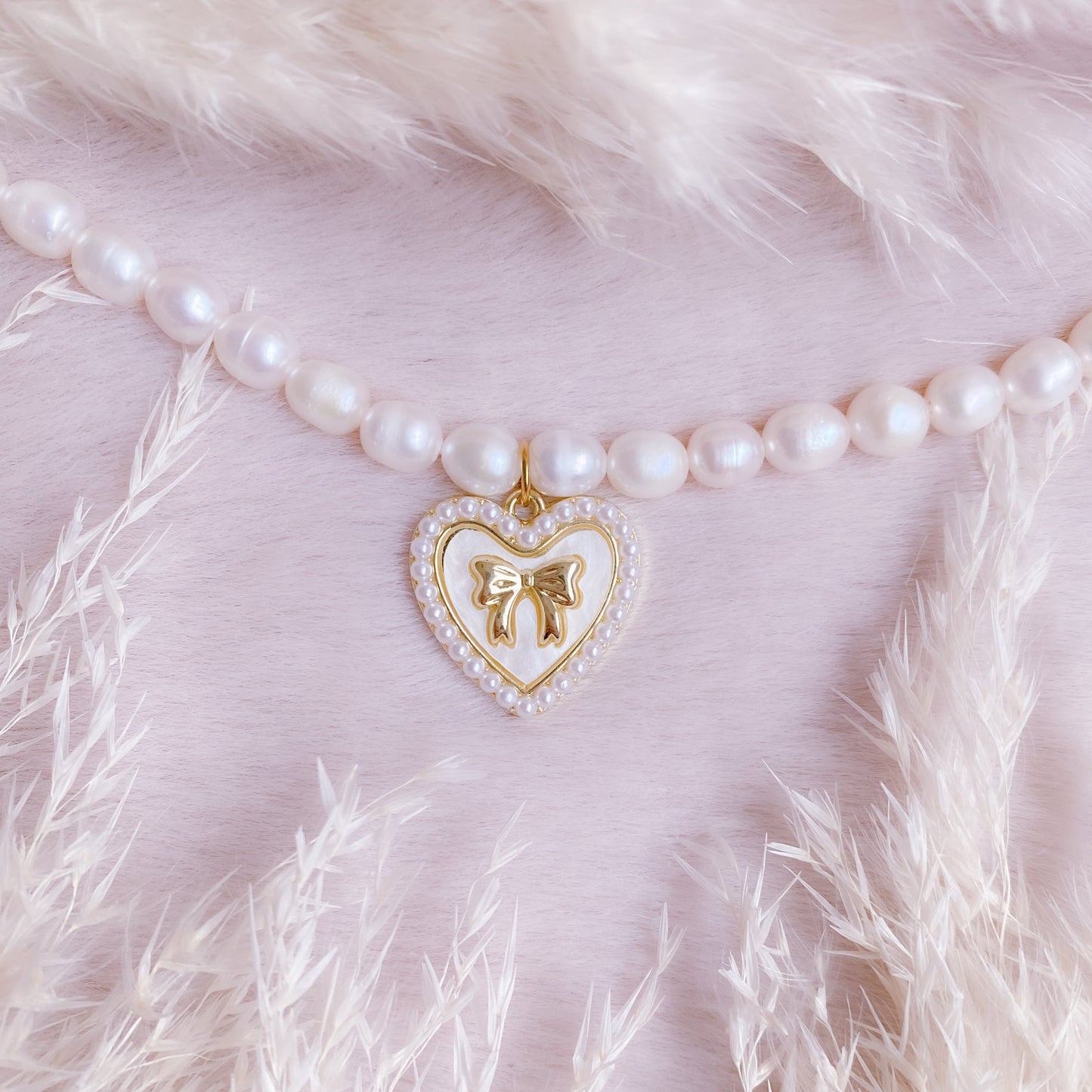 Coquette Heart Pearl Choker