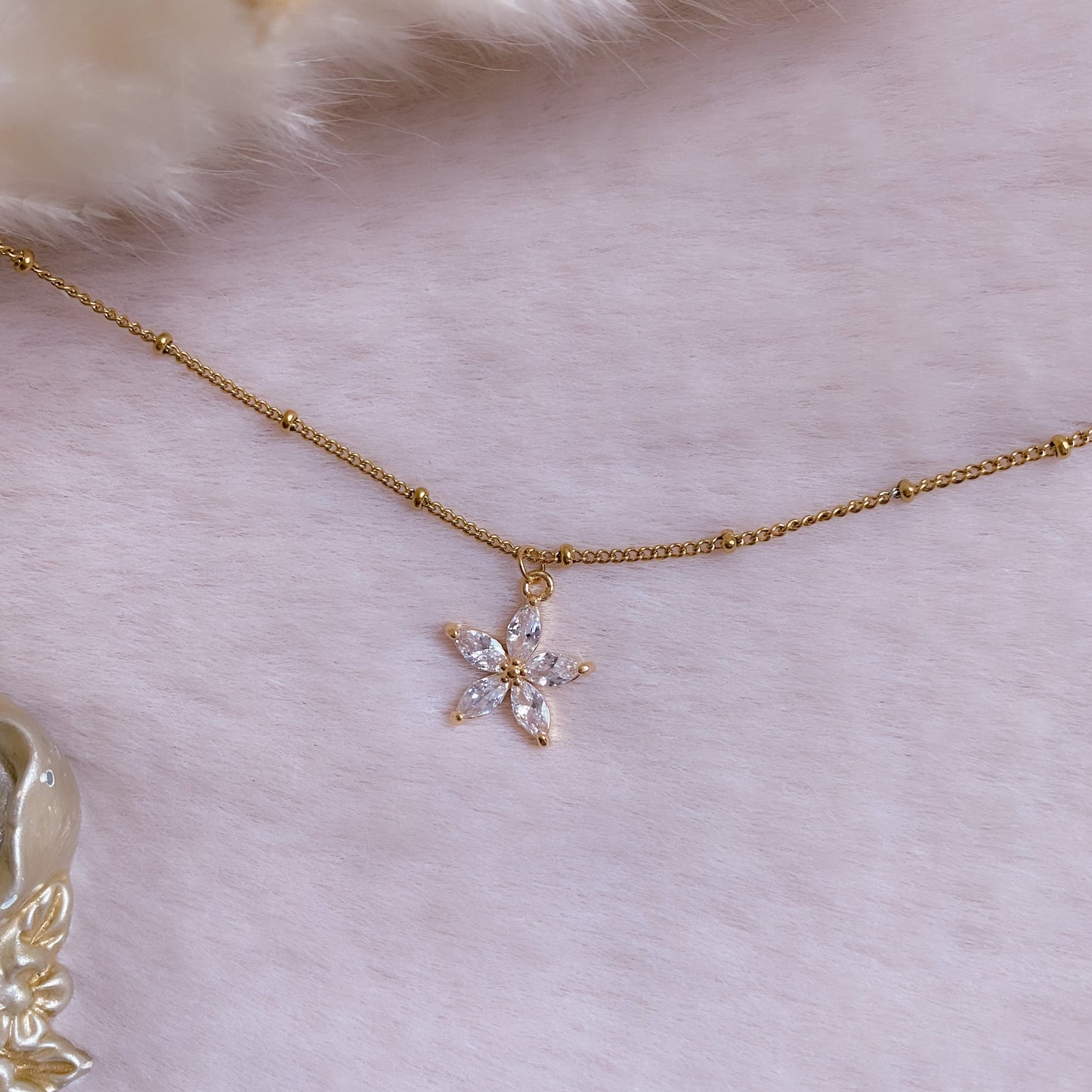 Pretty Blossom Necklace