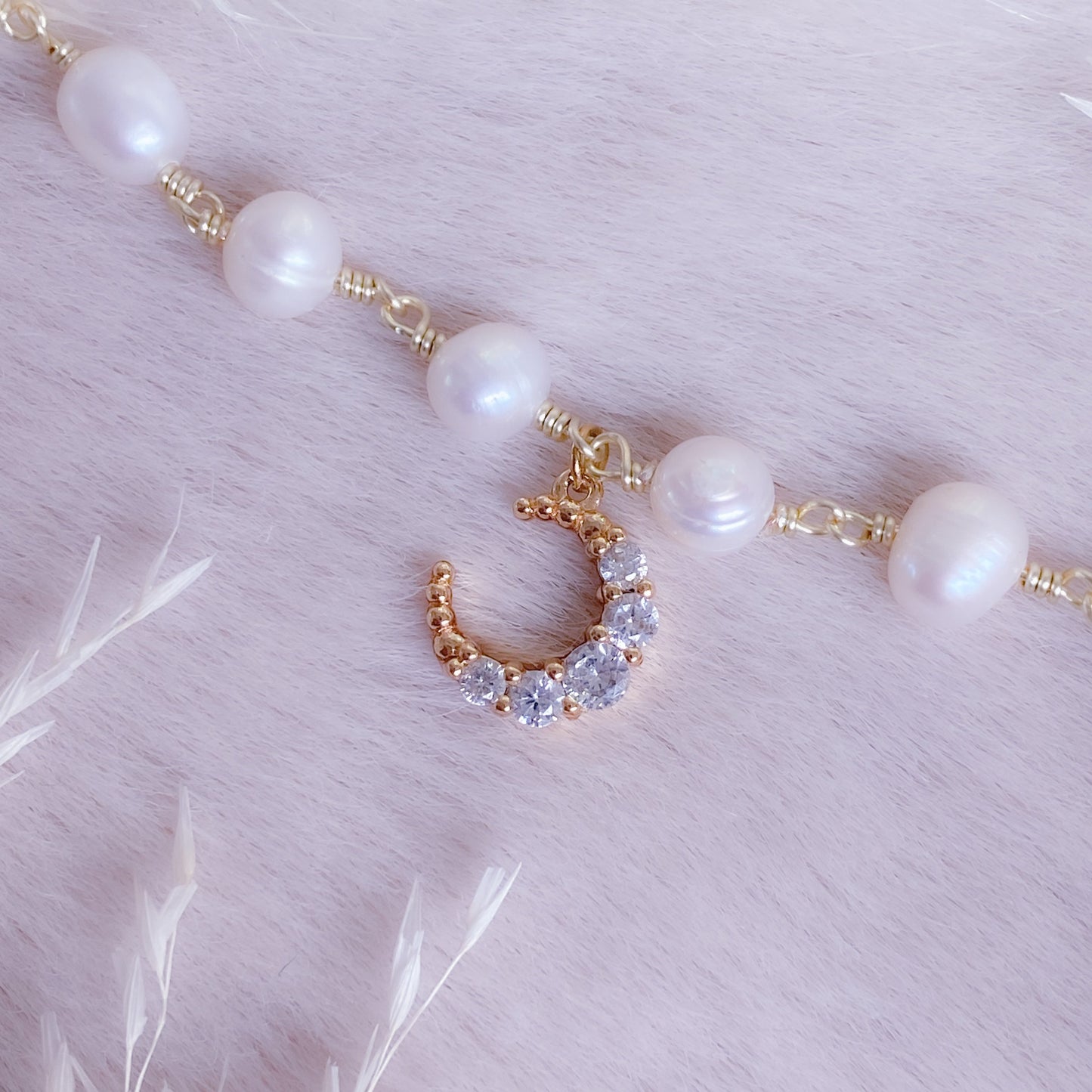 Moonlight Pearl Bracelet