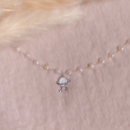 Saturn Pearl Choker