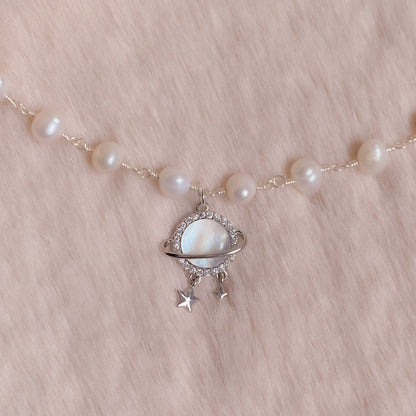 Saturn Pearl Choker