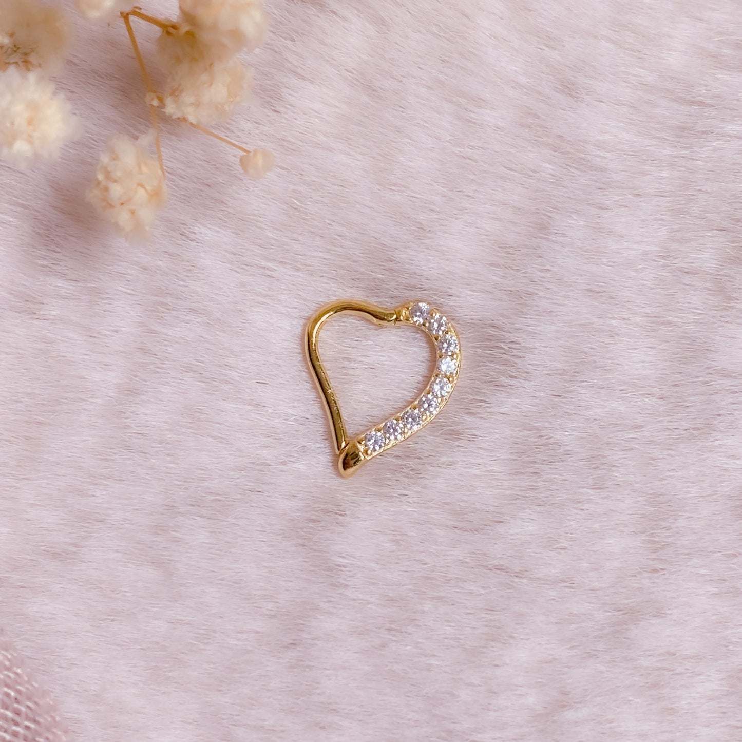 Sparkly Heart Clicker Piercing