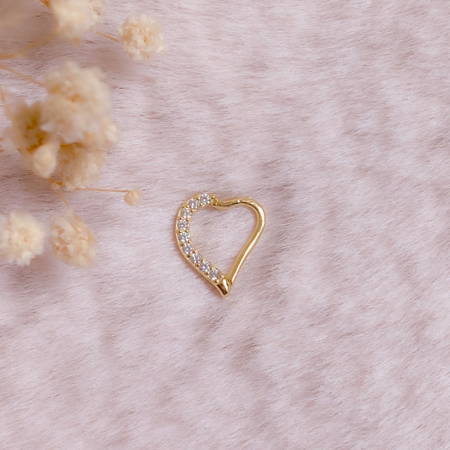 Sparkly Heart Clicker Piercing