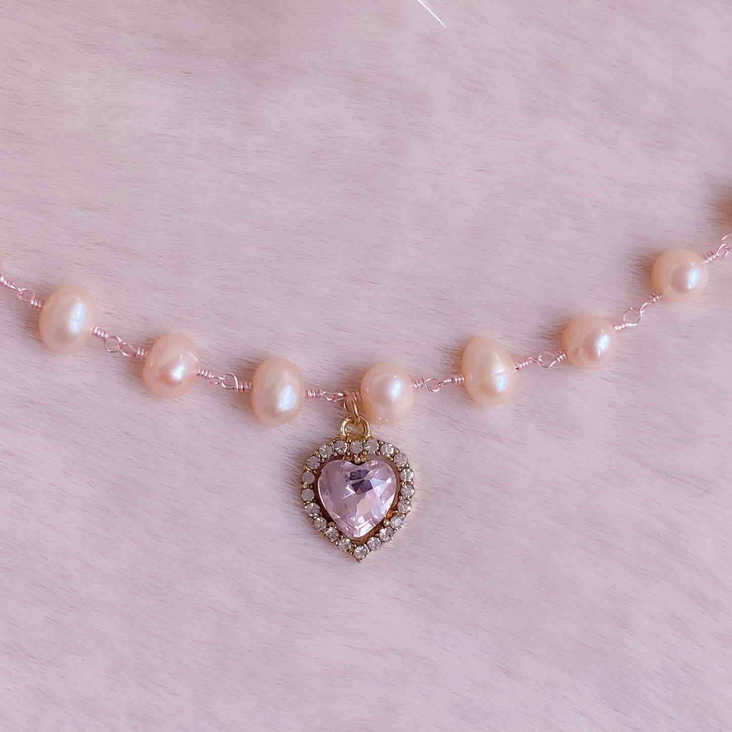 Rose Crystal Heart Pearl Choker