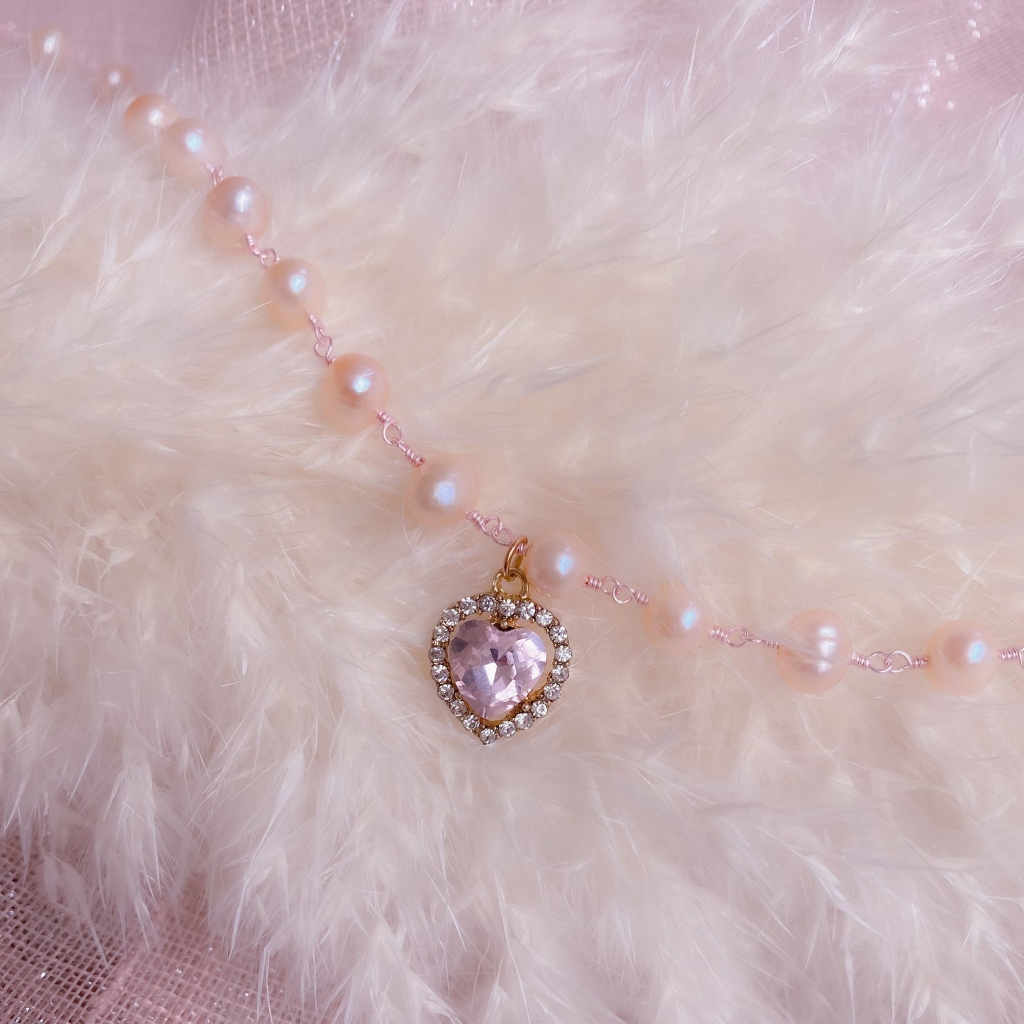 Rose Crystal Heart Pearl Choker