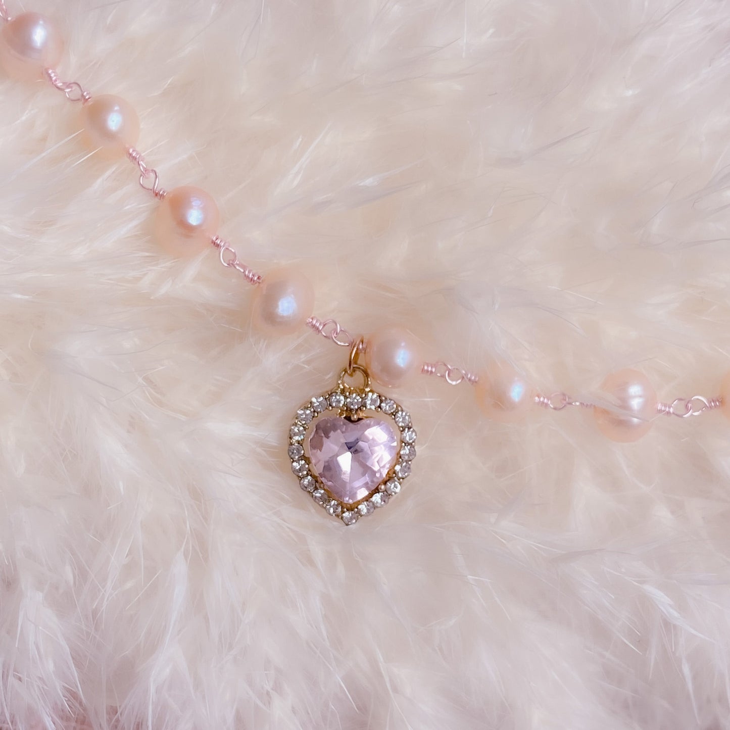 Rose Crystal Heart Pearl Choker