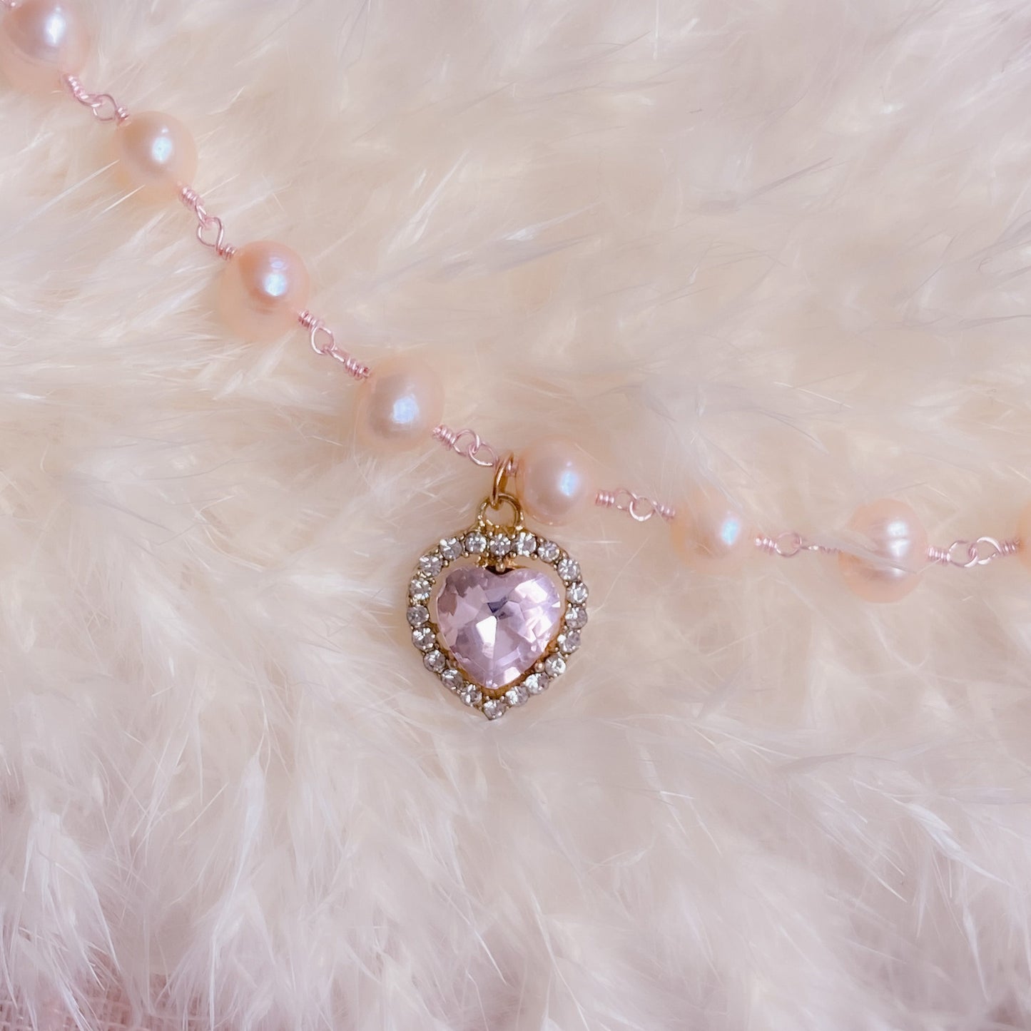 Rose Crystal Heart Pearl Choker