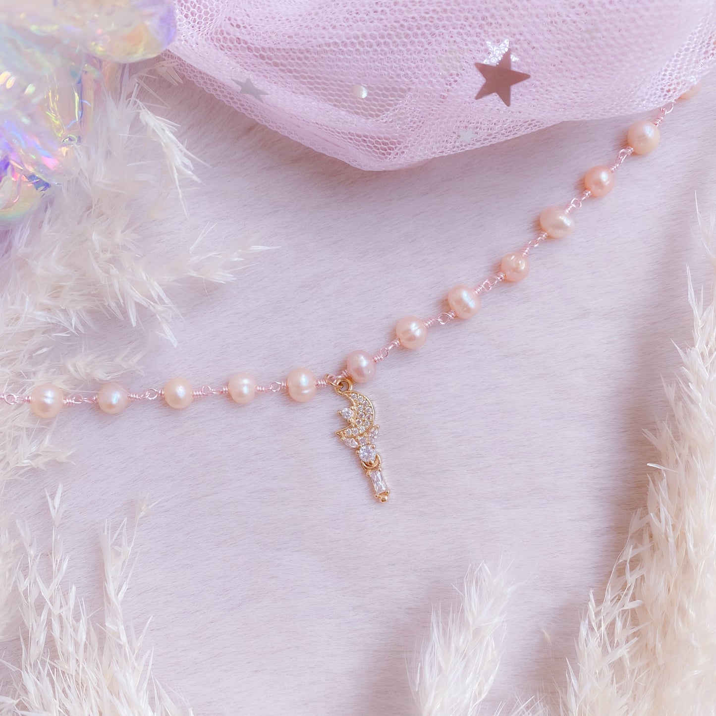 Moon Scepter Pearl Choker