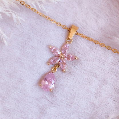 Long Pretty Blossom Necklace