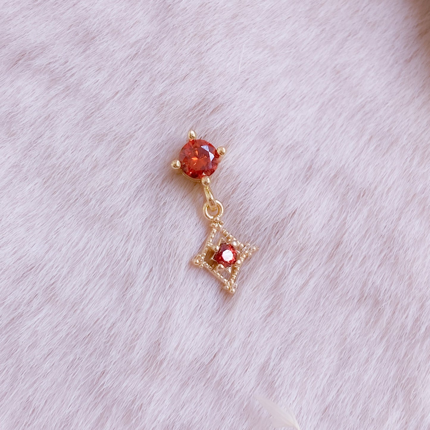 Sirius Ear Pin Earring