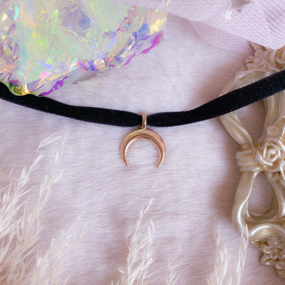 Dark Moon Velvet Choker