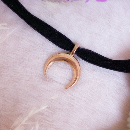 Dark Moon Velvet Choker