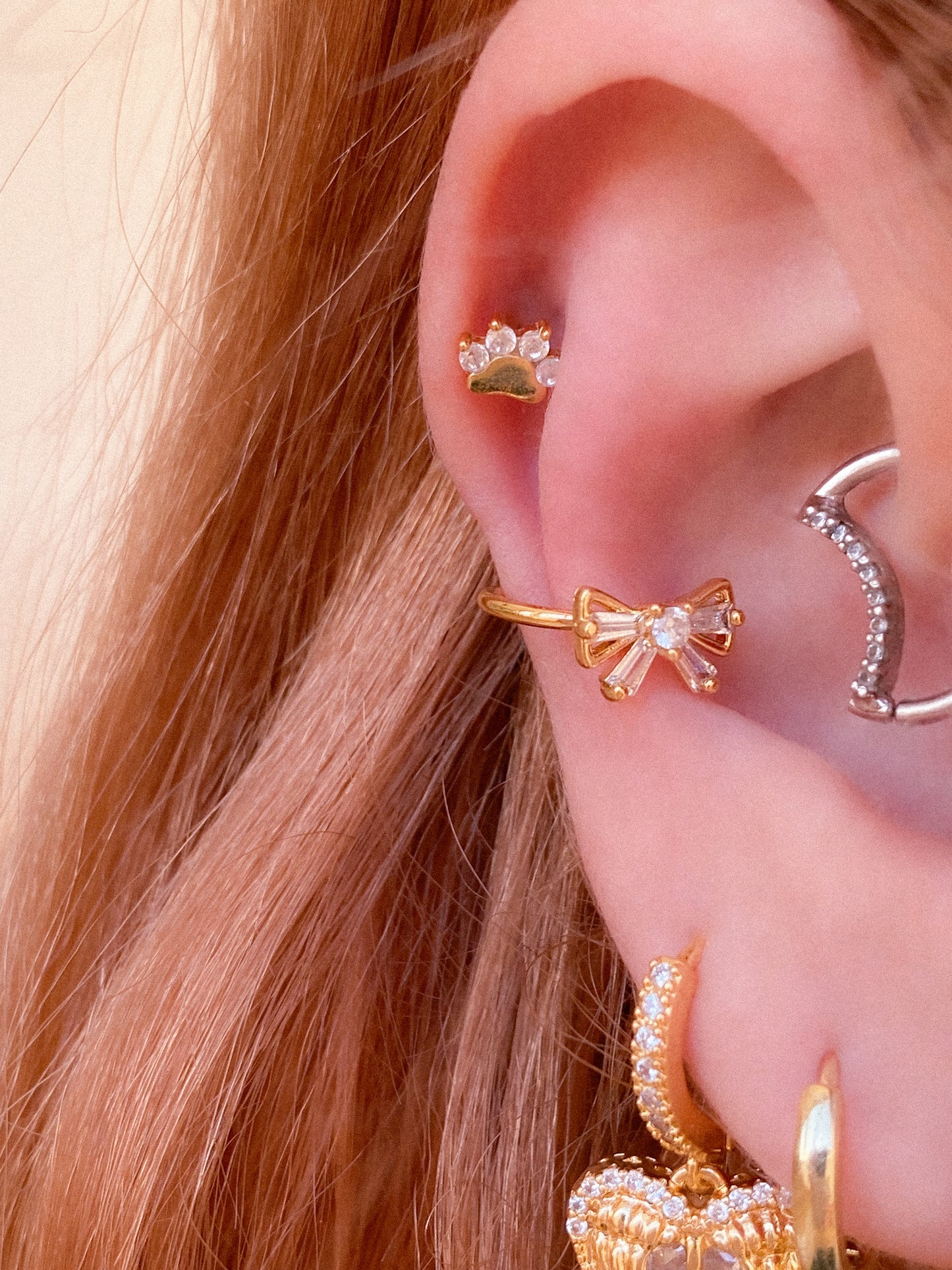 Cute Bow Earcuff