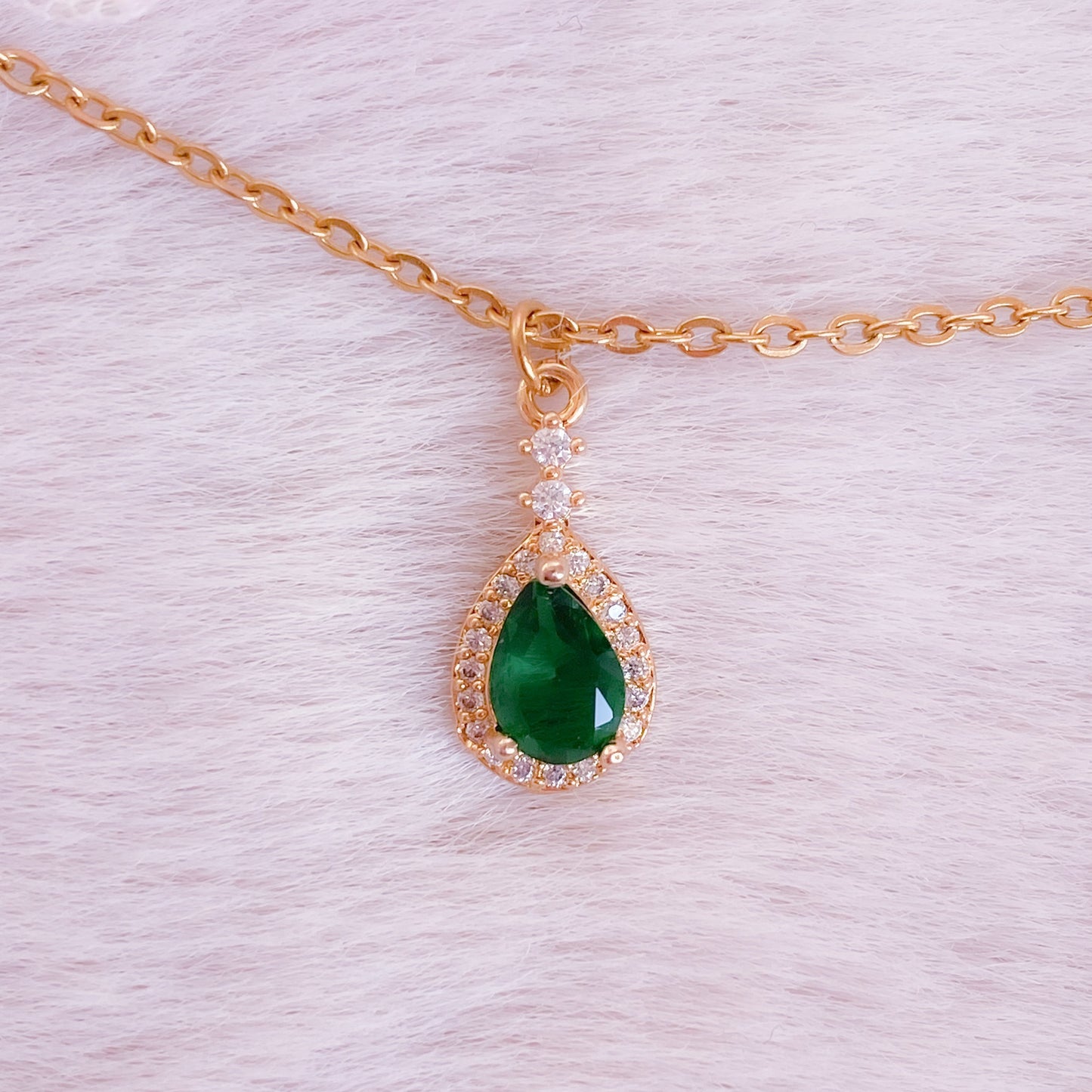 Luxury Teardrop Necklace