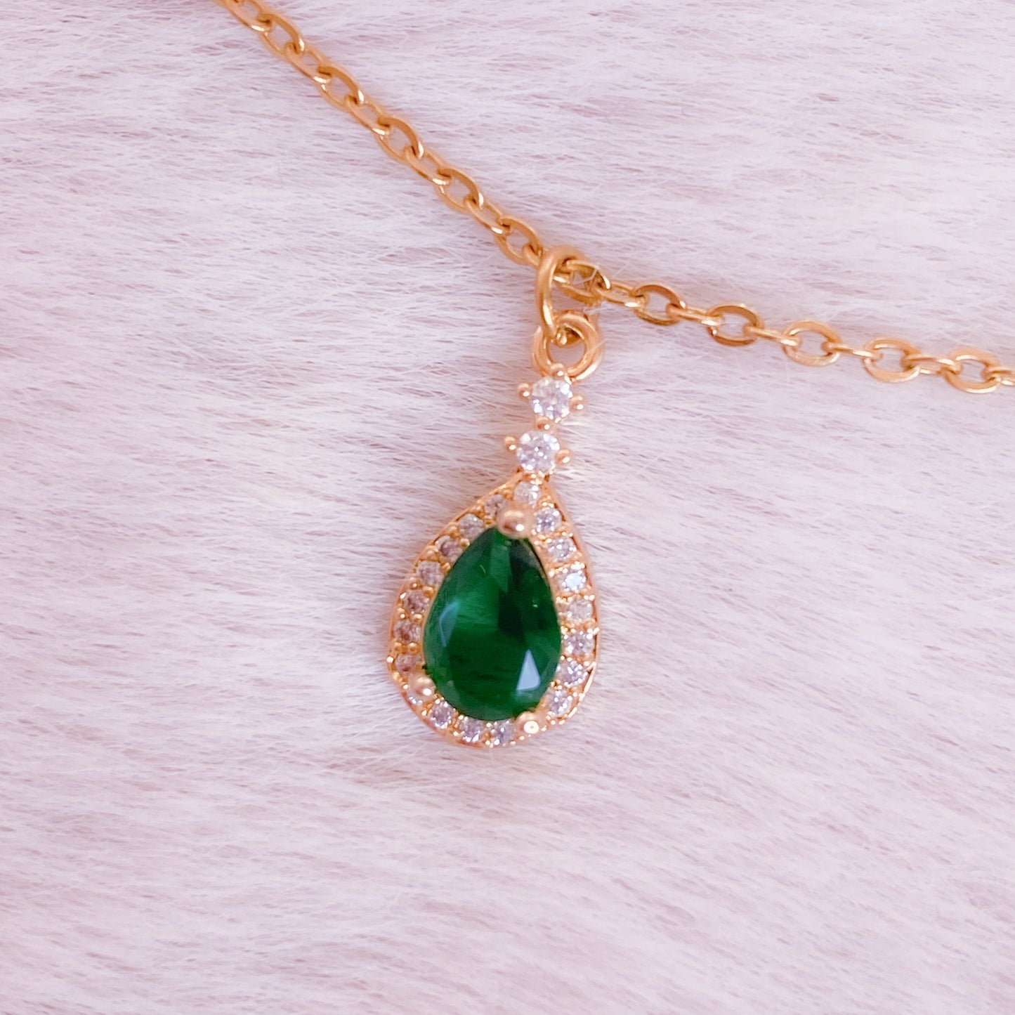 Luxury Teardrop Necklace