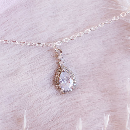 Luxury Teardrop Necklace