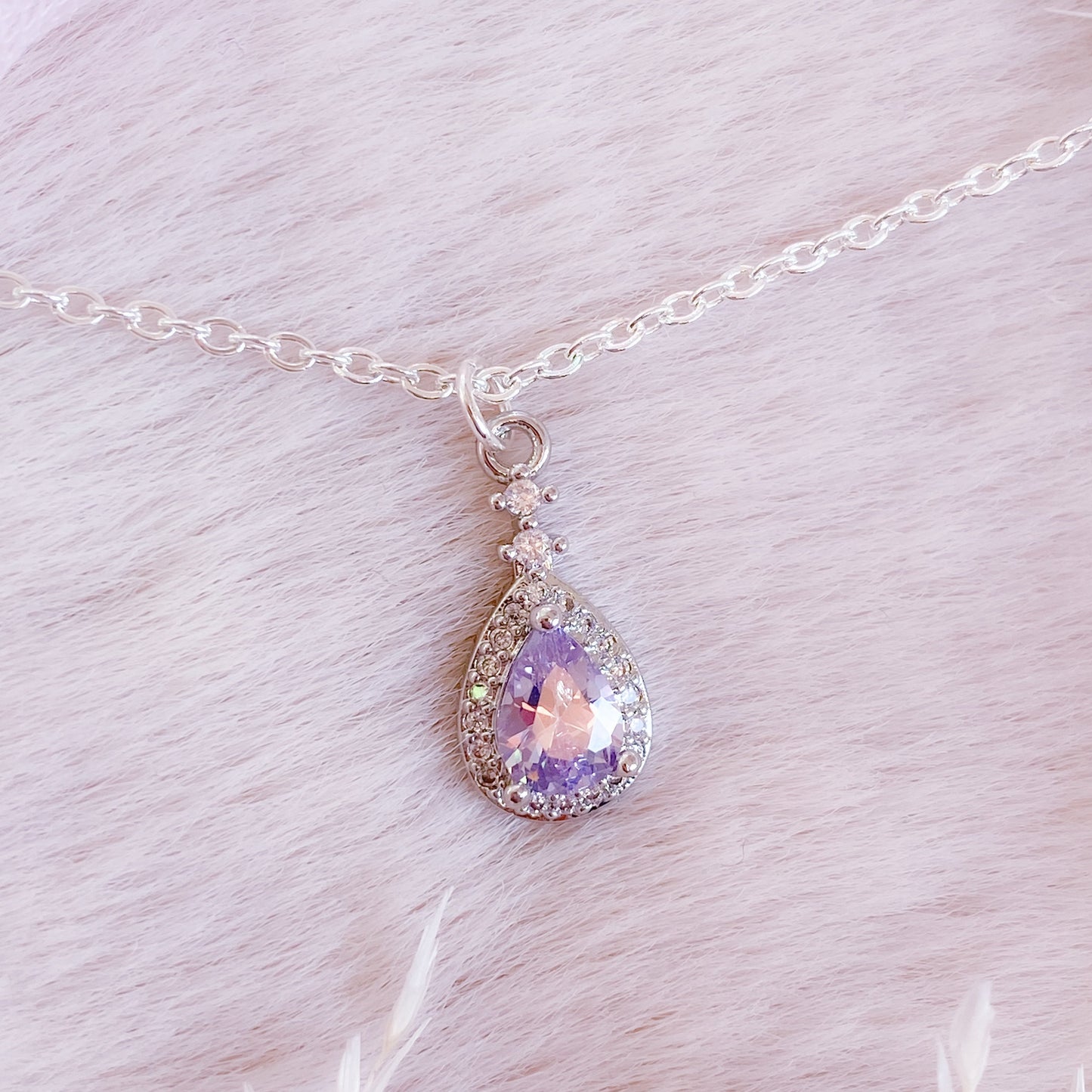 Luxury Teardrop Necklace