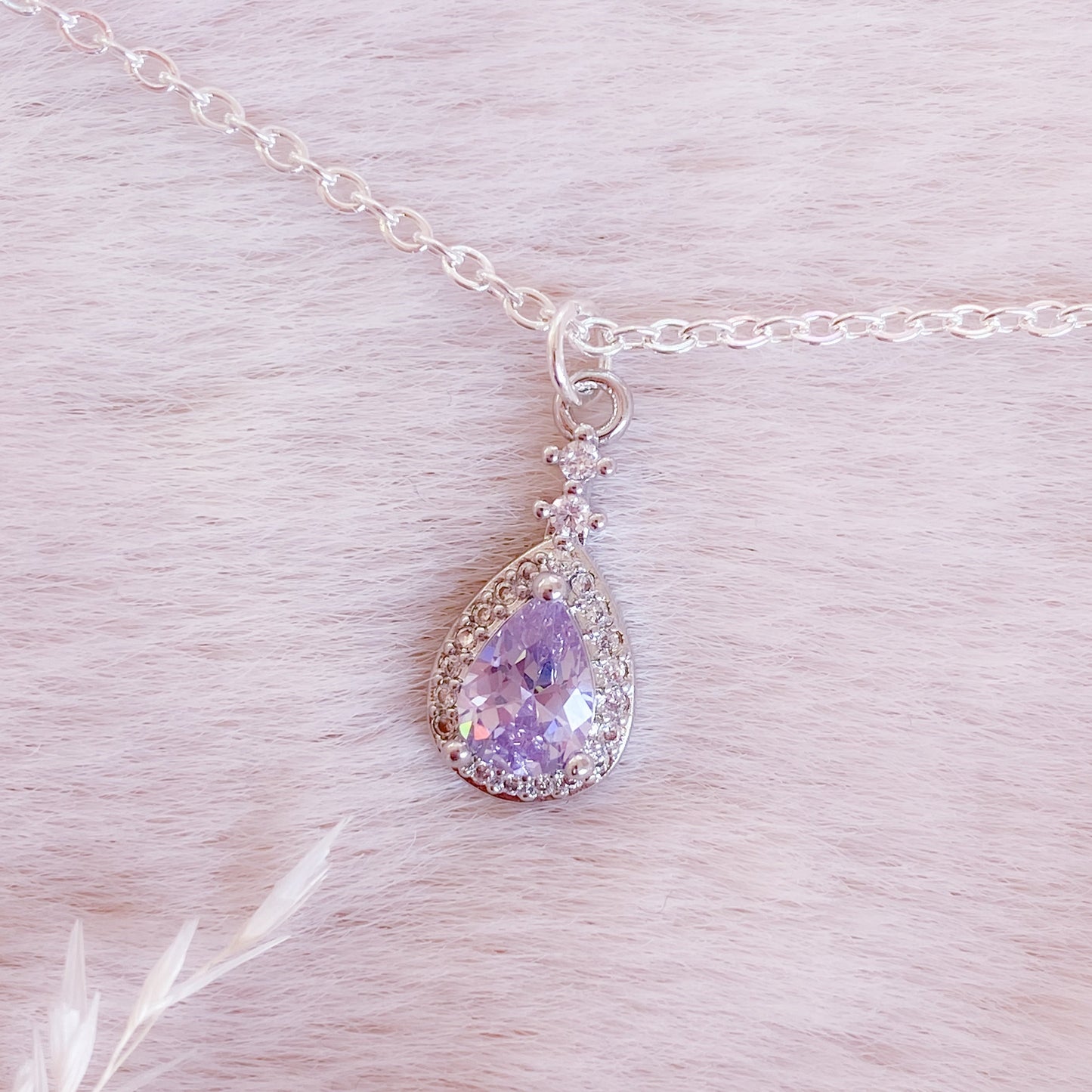 Luxury Teardrop Necklace