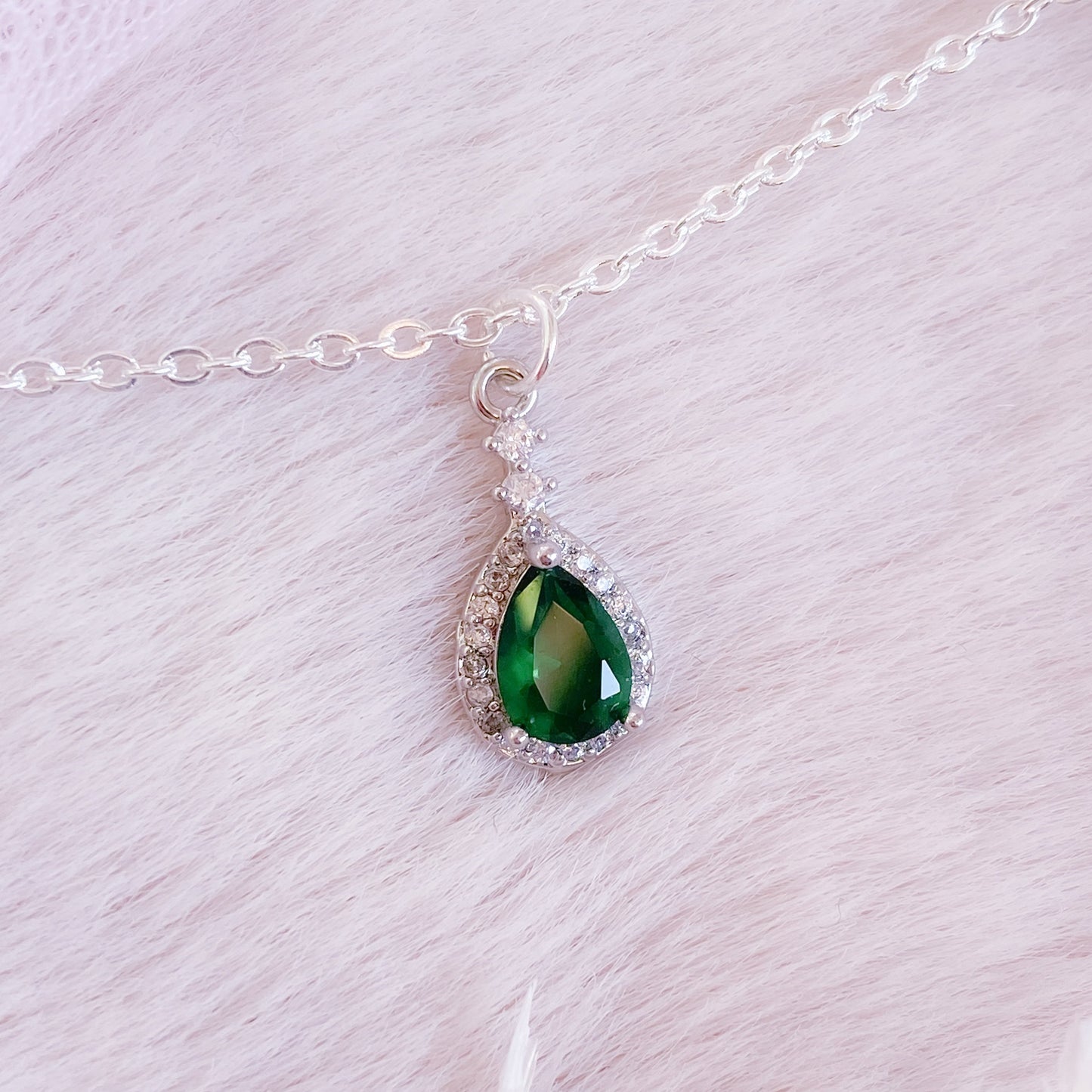 Luxury Teardrop Necklace