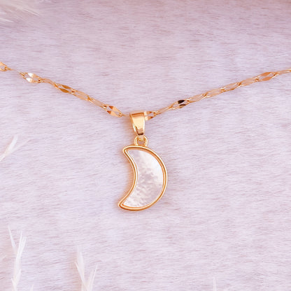 Bright Moon Necklace