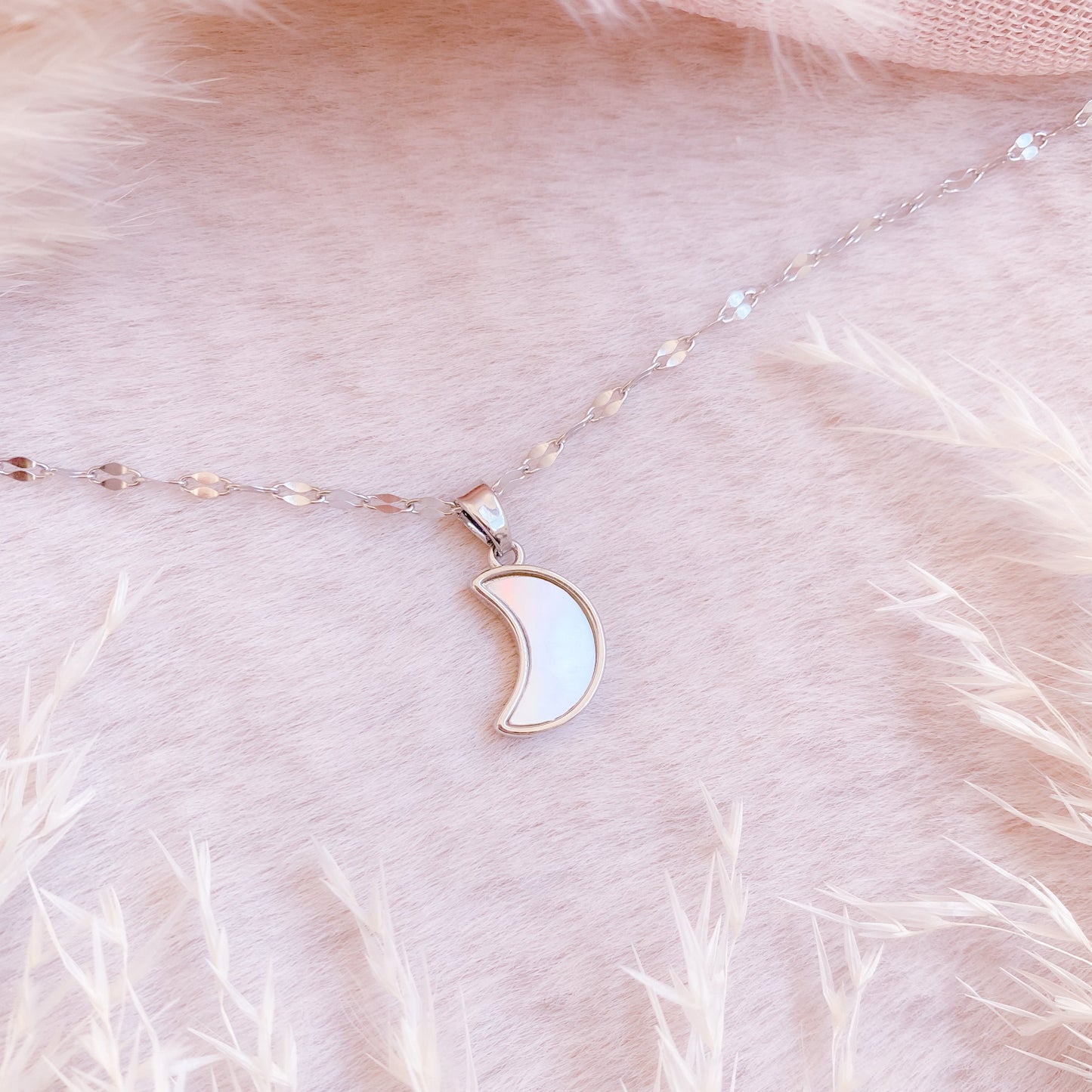 Bright Moon Necklace