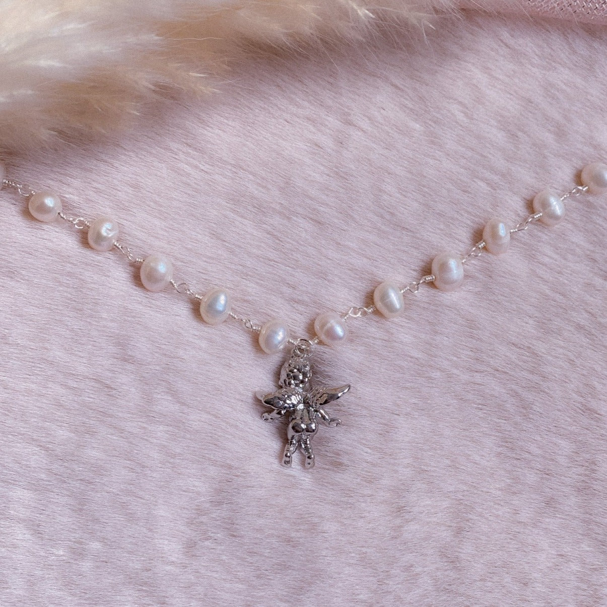 Cheeky Cherub Pearl Choker