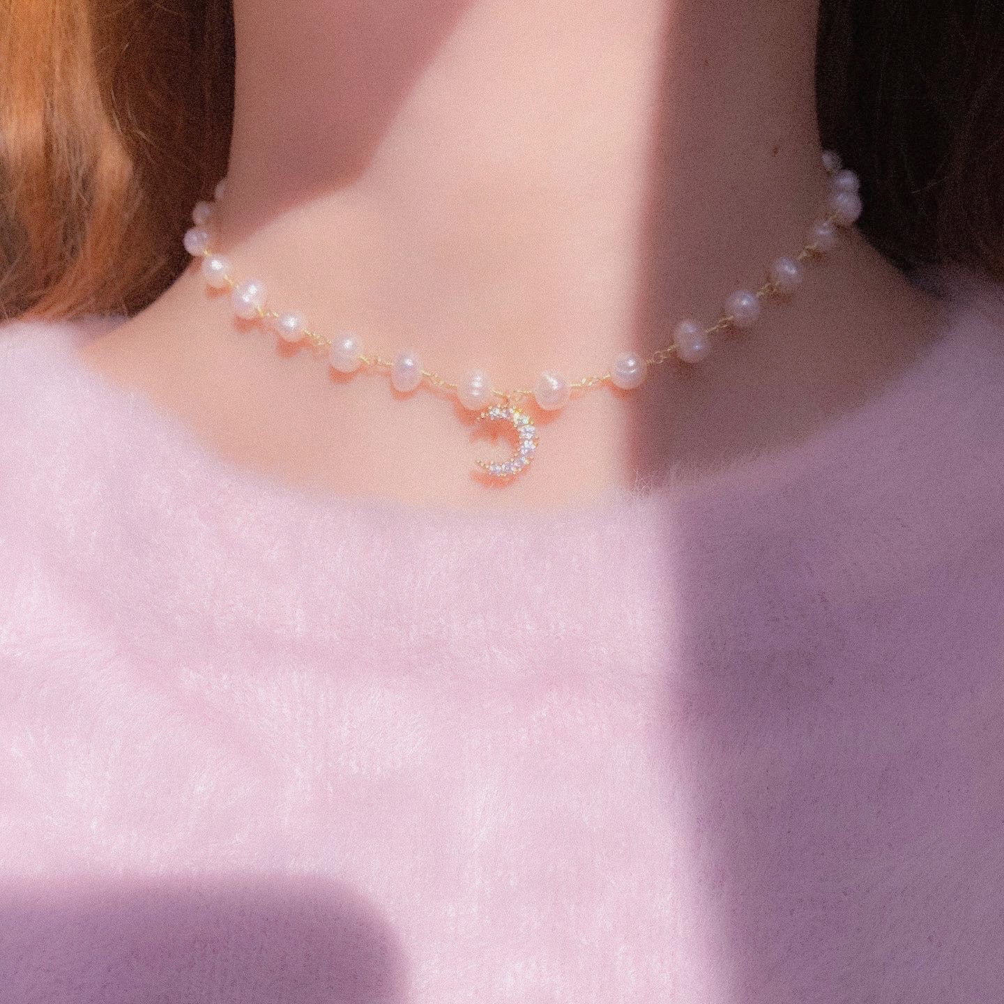 Moonlight Pearl Choker