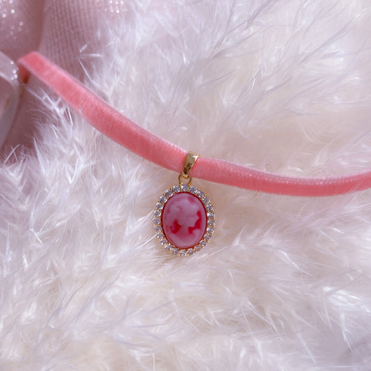 Precious Velvet Cameo Choker