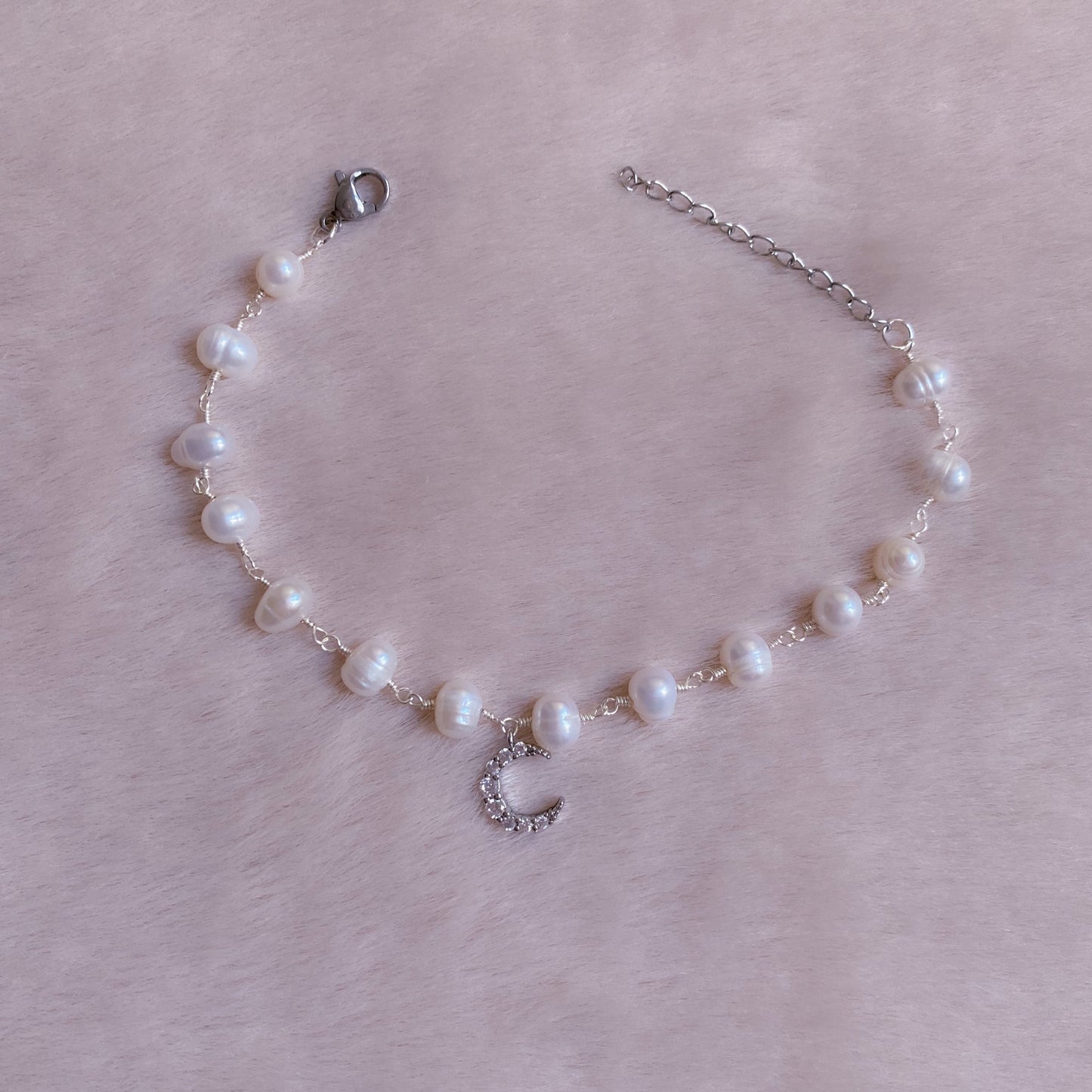 Moonlight Pearl Bracelet